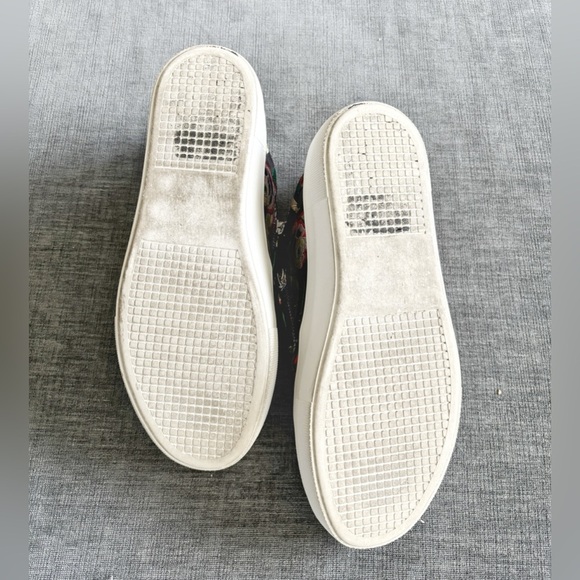 Steve Madden Geary Embroidered Sneakers Women’s Size 7.5 zip closure - Picture 11 of 14